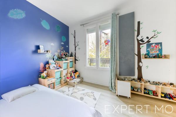 Issy-les-Moulineaux (92130) Cocon de charme en dernier étage