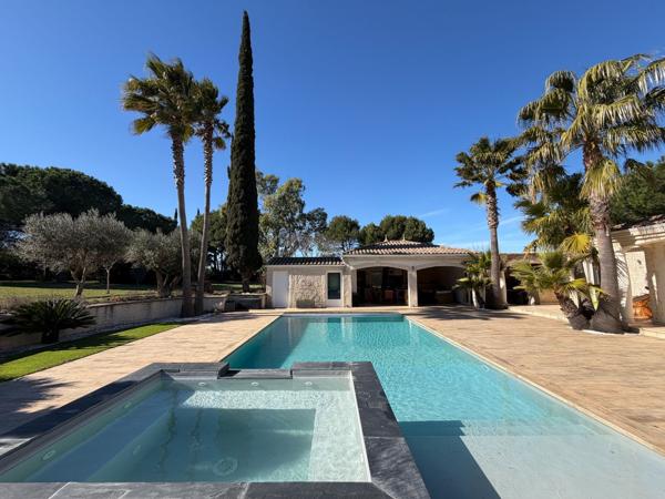 Vente Maison de luxe Agde 7 Pièces 266 m²