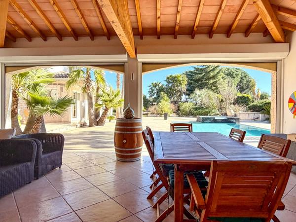 Vente Maison de luxe Agde 7 Pièces 266 m²