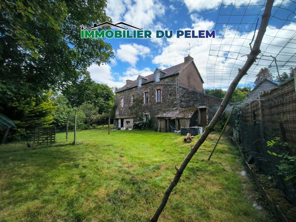 Locarn (22340) Ensemble immobilier à fort potentiel au cœur de Locarn