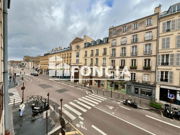Location Studio 36.9 m² - 2 QUATER RUE ROYALE Versailles 78000