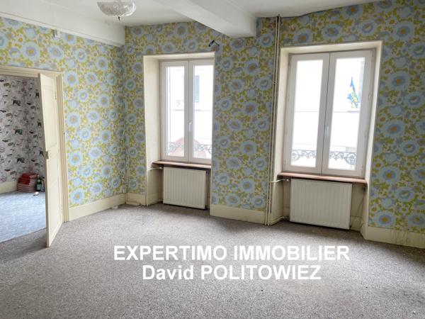 Montaigut-en-Combraille (63700) MAISON DE VILLAGE A RENOVER 86 M2 A MONTAIGUT EN COMBRAILLE