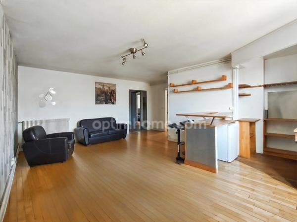 Appartement T3 67.3m² avec potentiel locatif – Avaricum Bourges