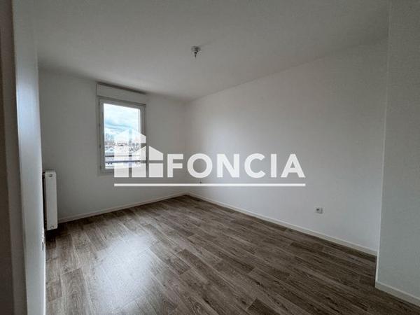 Location Appartement 3 pièces 57.9 m² - 26 RUE DE BAZINCOURT Verneuil Sur Seine 78480