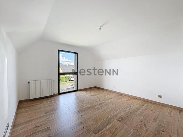 Maison contemporaine de 5 chambres avec terrain d'environ 1000m² à 25 min au Sud de Tours