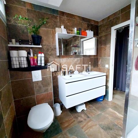 Un appartement fonctionnel et agréable, idéal pour un premier achat.