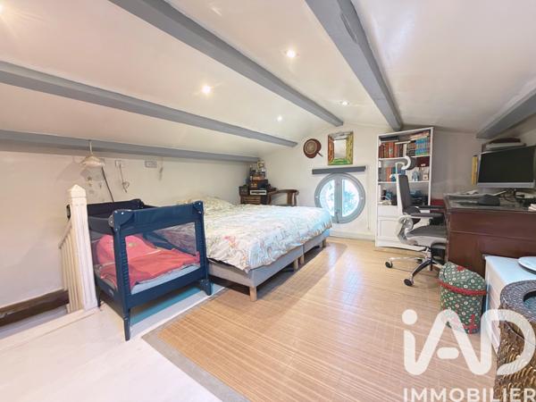 Maison à vendre 6 pièces 114 m² Peyrolles-en-Provence