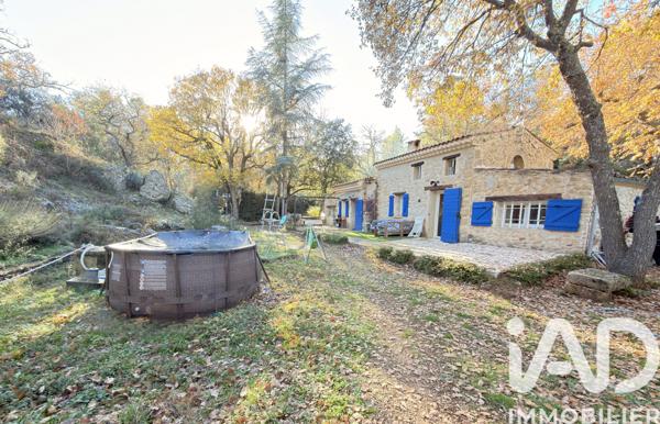 Maison à vendre 6 pièces 114 m² Peyrolles-en-Provence