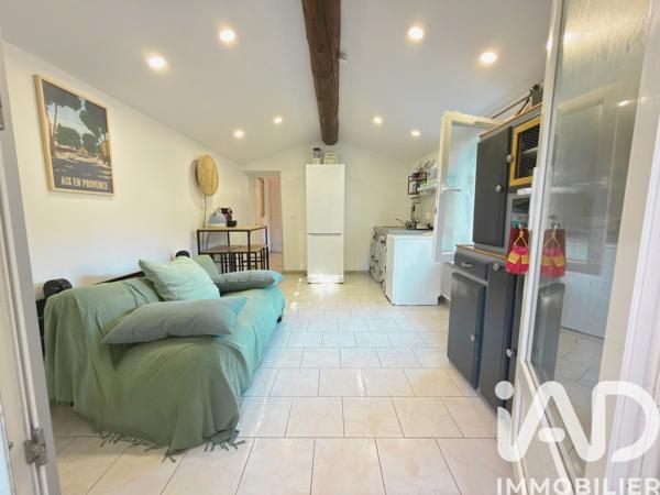 Maison à vendre 6 pièces 114 m² Peyrolles-en-Provence