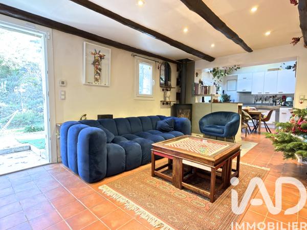 Maison à vendre 6 pièces 114 m² Peyrolles-en-Provence