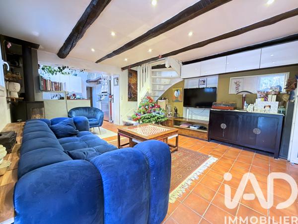 Maison à vendre 6 pièces 114 m² Peyrolles-en-Provence