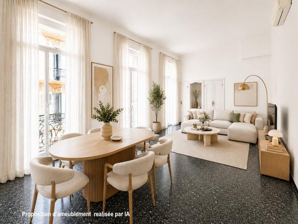 NICE CENTRE – JEAN MÉDECIN – Appartement 4 pièces de 100 m² – 3 chambres – Ascenseur