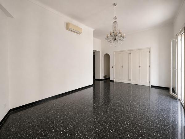 NICE CENTRE – JEAN MÉDECIN – Appartement 4 pièces de 100 m² – 3 chambres – Ascenseur