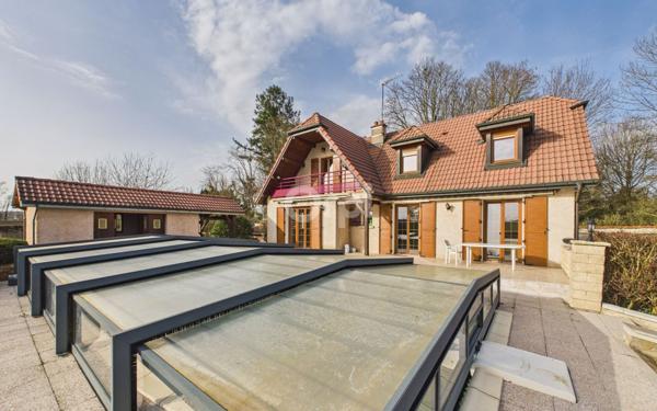 Maison à vendre    6 pièces •  Port-sur-Saône