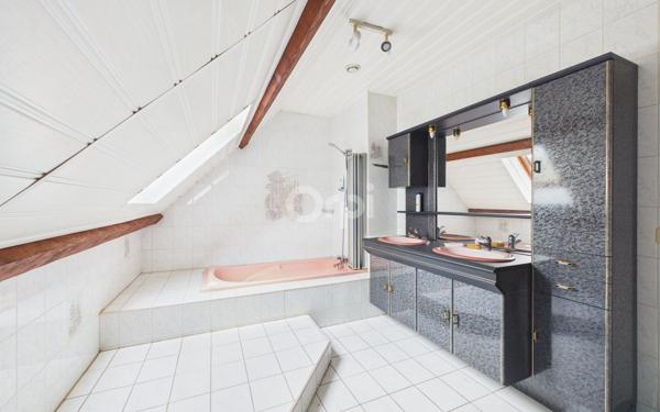 Maison à vendre    6 pièces •  Port-sur-Saône