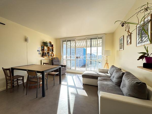 Vente Appartement61,71 m² - 2 Pièces - ORLEANS (45000)