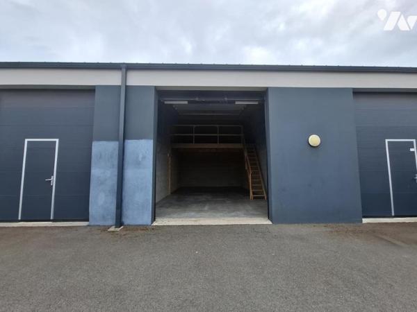 LA BAULE-ESCOUBLAC -  zone de  Beslon- Local de stockage/Garage 