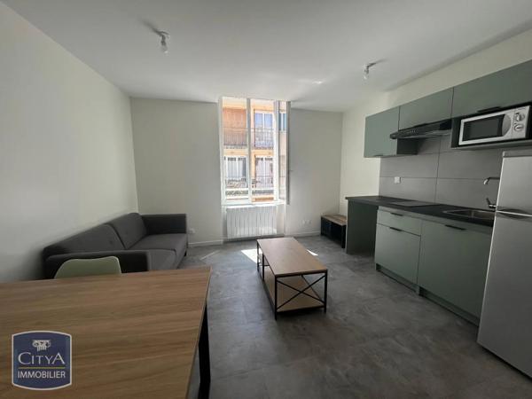 Appartement à louer 2 pièces 30.85m² Saint-Étienne (42000)