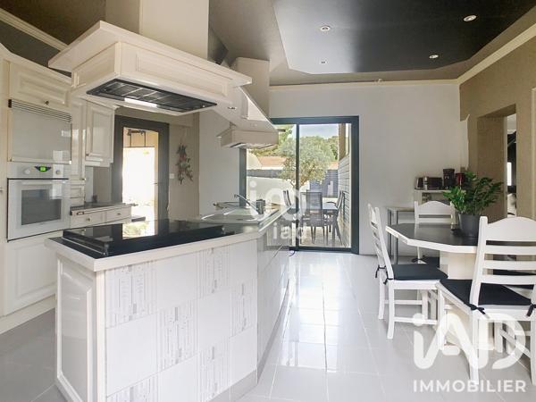 Maison à vendre 10 pièces 228 m² Saint-Jean-de-Monts