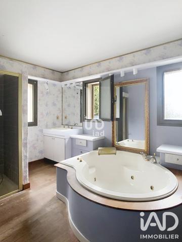 Maison à vendre 10 pièces 228 m² Saint-Jean-de-Monts