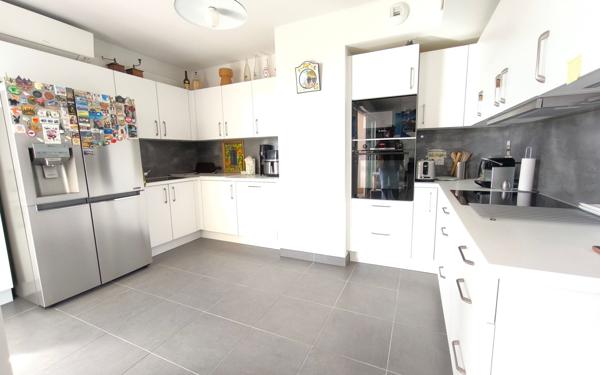 Appartement à vendre    4 pièces • 95,50 m2 Nîmes