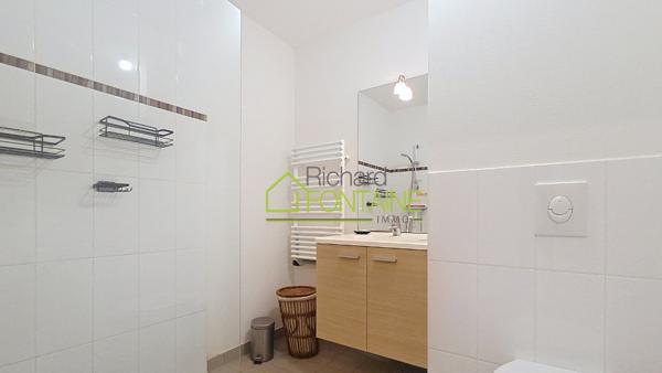 A louer -Libre de Suite ! Quartier Bellangerais Patton Appartement T2 meublé de 37.96 m2 avec balcon et parking couvert