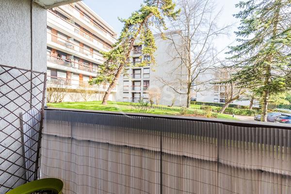 ATHIS-MONS Résidence du Clos Perault 5 pièces 92 m² Idéal famille