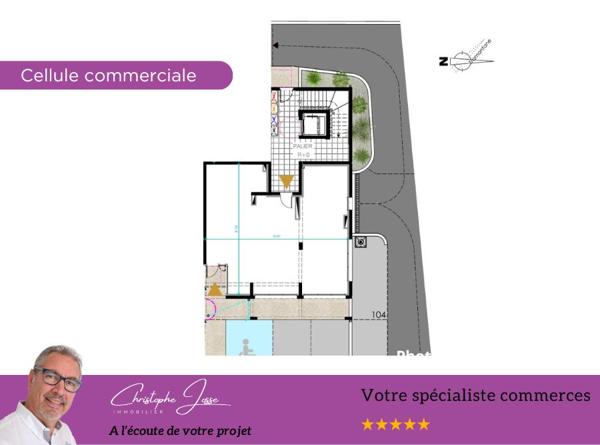 LEUCATE VILLAGE MURS COMMERCIAUX  79.85 m2