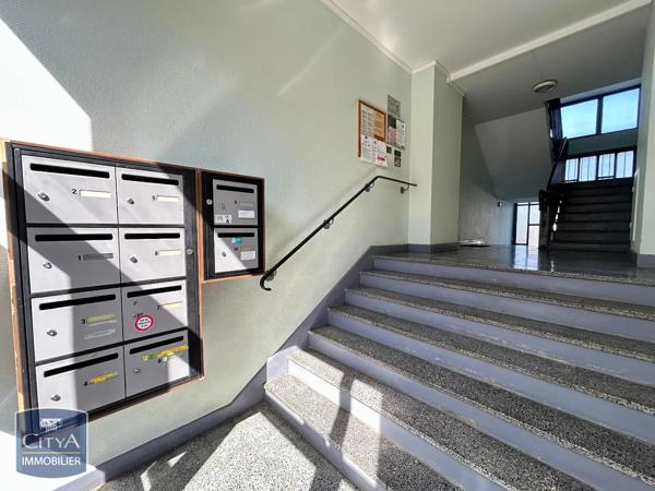 Appartement à louer 4 pièces 65.73m² Le Mans (72000)