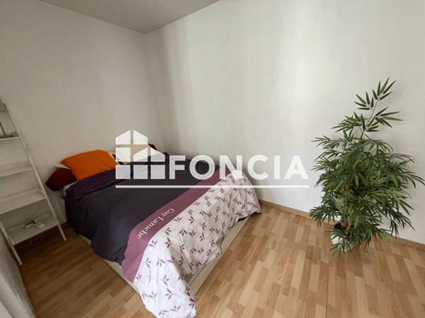 Location Studio meublé 33.2 m² - 29 RUE HENRI IV Bordeaux 33000