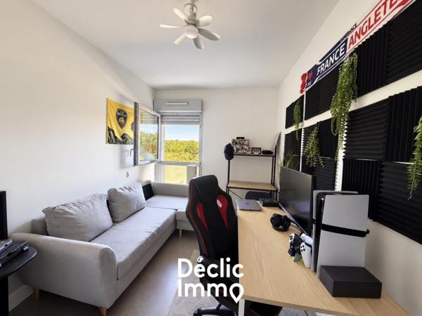 Vente appartement en résidence Mignaloux beauvoir, 59m² 3 pièces 162 750€ avec balcon
