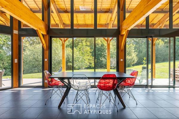 Élégante maison contemporaine à l’abri des regards.