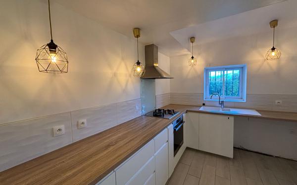 Maison à vendre    5 pièces •  Carcassonne