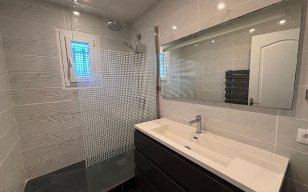 Maison à vendre    5 pièces •  Carcassonne