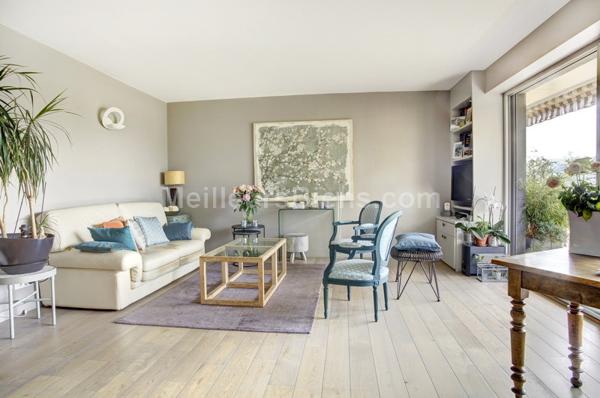  Appartement familial 4 chambres, refait à neuf, au calme, avec vue et grands balcons