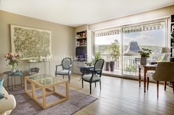  Appartement familial 4 chambres, refait à neuf, au calme, avec vue et grands balcons