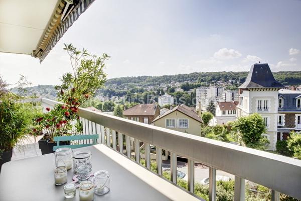  Appartement familial 4 chambres, refait à neuf, au calme, avec vue et grands balcons