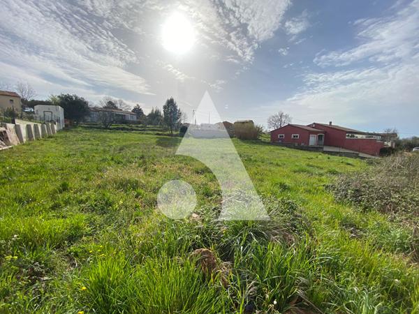 Terrain 750 m2