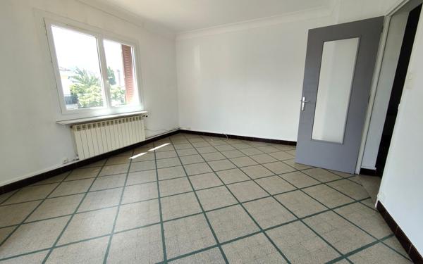 Appartement à louer    3 pièces • 84,04 m2 Fontaine