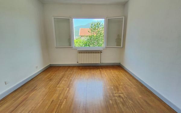 Appartement à louer    3 pièces • 84,04 m2 Fontaine