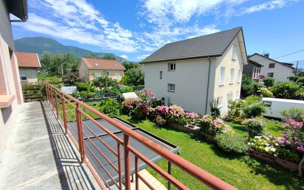 Appartement à louer    3 pièces • 84,04 m2 Fontaine