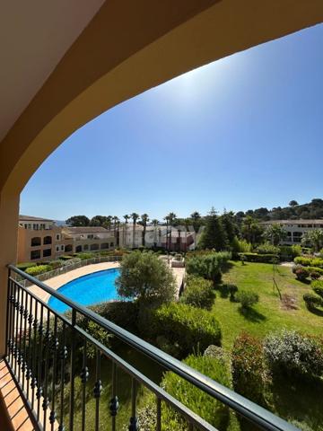 Appartement t3 avec loggia - garage et cave - piscines et tennis