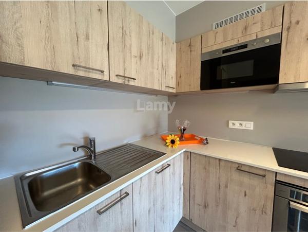 Appartement t3 avec loggia - garage et cave - piscines et tennis