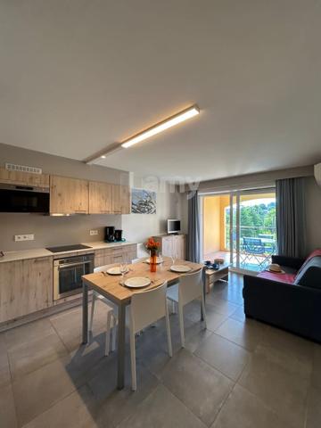 Appartement t3 avec loggia - garage et cave - piscines et tennis
