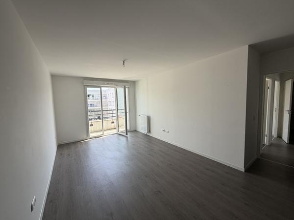 Appartement Drancy 3 pièce(s) 59.28 m2 Balcon (7.43m2) parking