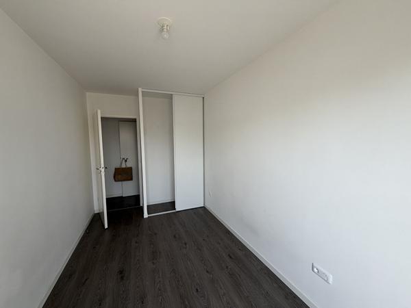 Appartement Drancy 3 pièce(s) 59.28 m2 Balcon (7.43m2) parking
