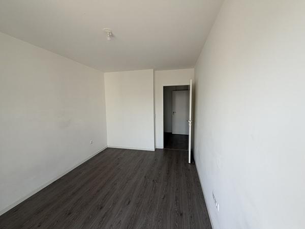Appartement Drancy 3 pièce(s) 59.28 m2 Balcon (7.43m2) parking