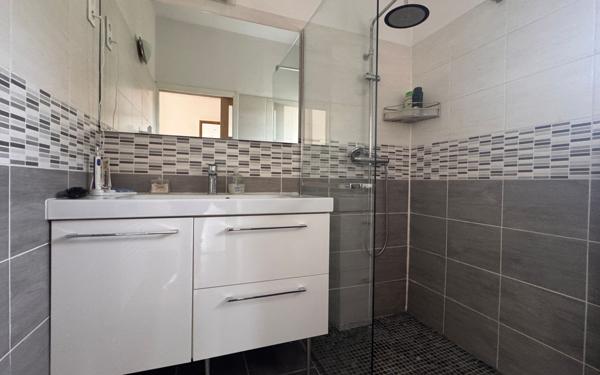 Maison à vendre    9 pièces • 180 m2 Pontault-Combault