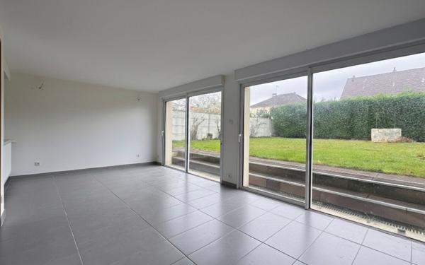 Maison à vendre    9 pièces • 180 m2 Pontault-Combault