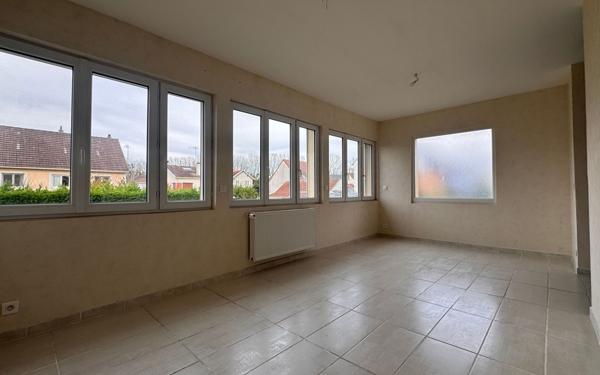 Maison à vendre    9 pièces • 180 m2 Pontault-Combault